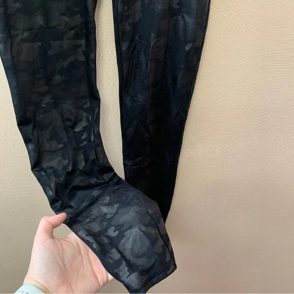 Spanx Faux Leather Black Camo Leggings - Picture 8 of 14